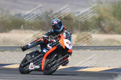 media/Oct-30-2025-Racers Edge (Thu) [[dabbdaf680]]/2-A Group/Session 5 (Turn 6)/